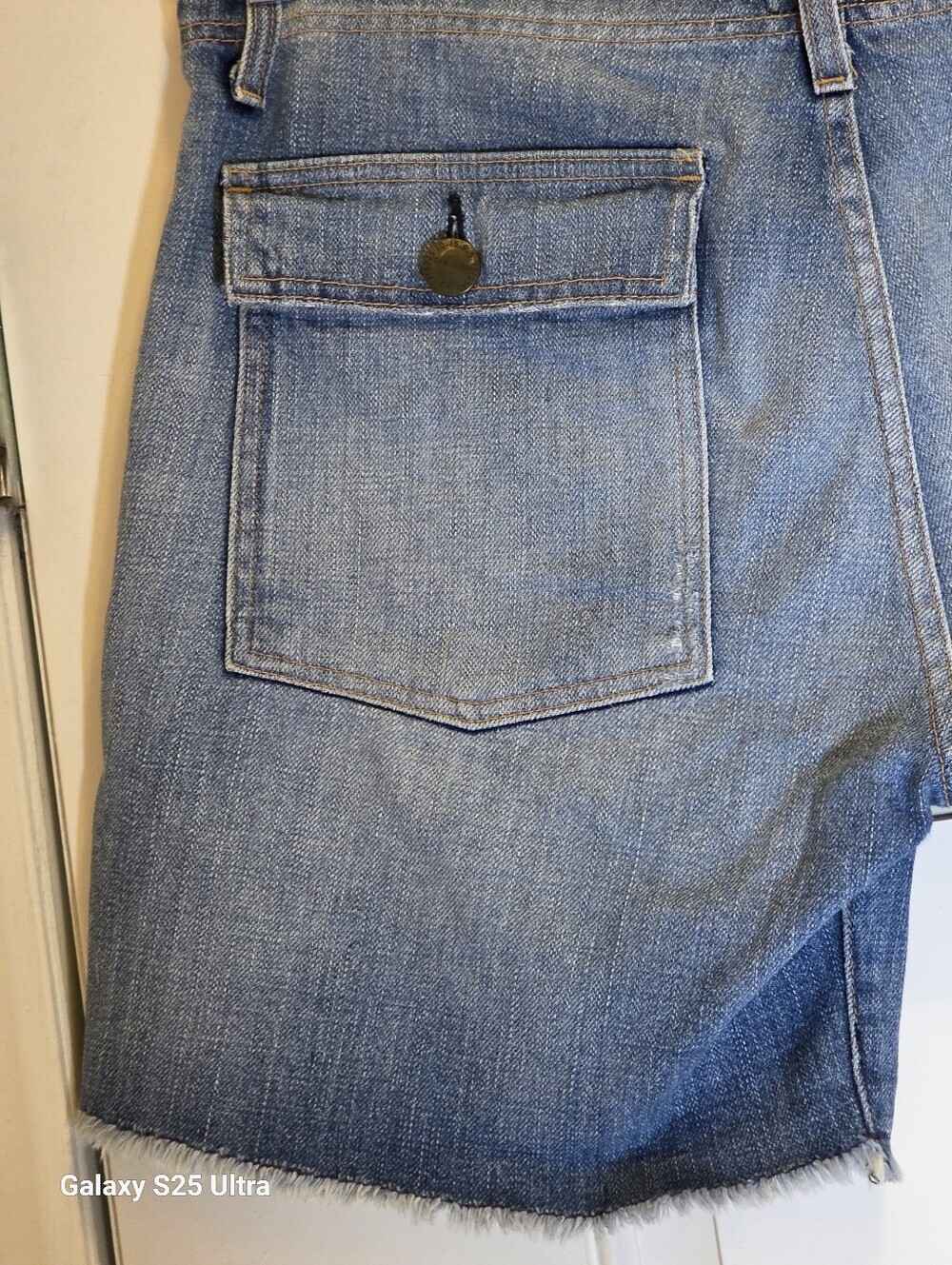 Current/Elliott The Army Short Denim Utility Fray Hem Super Loved Size 28 EUC - Picture 9 of 9